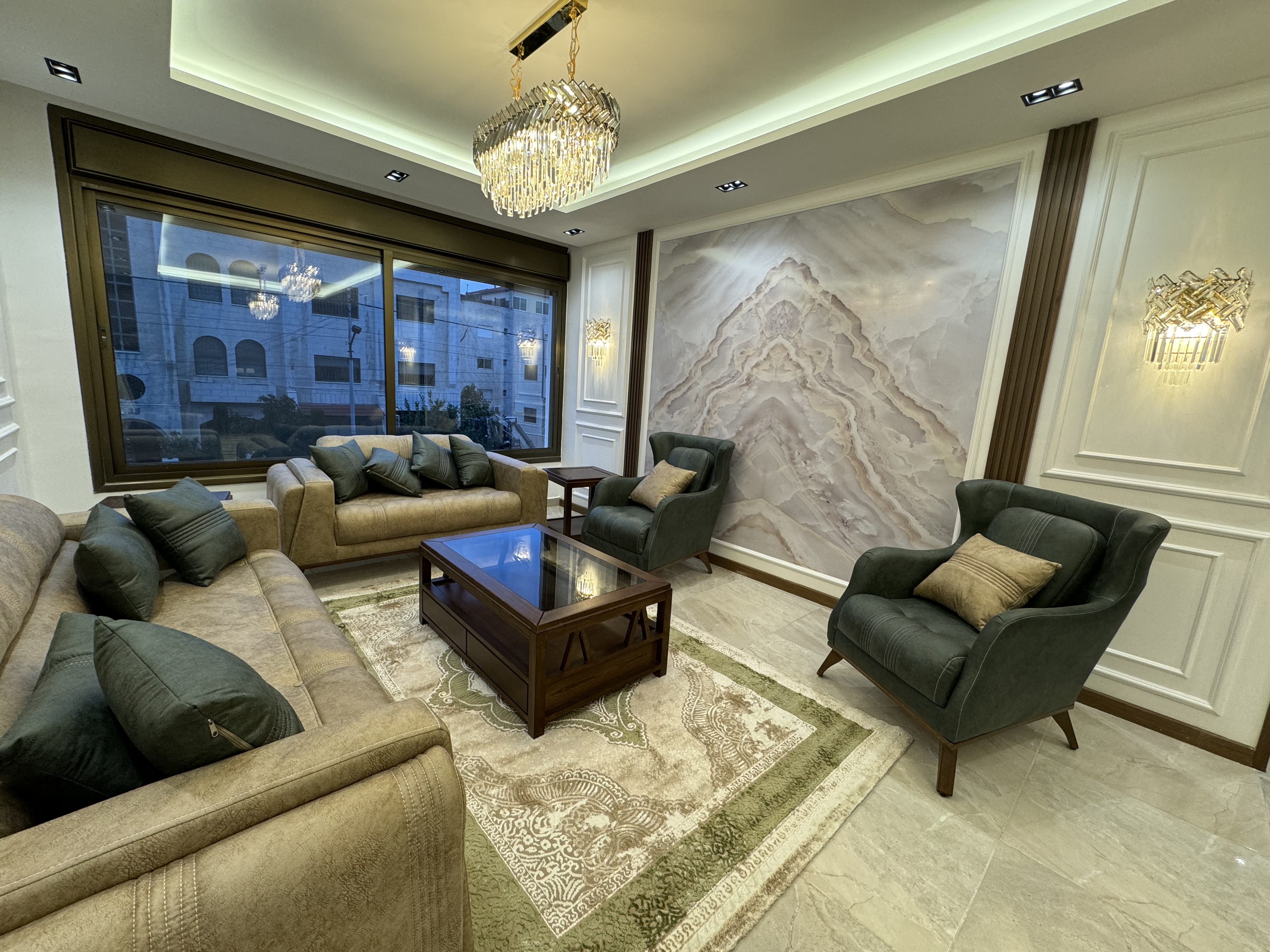 شقة الشميساني عمرها ٥٠ سنه